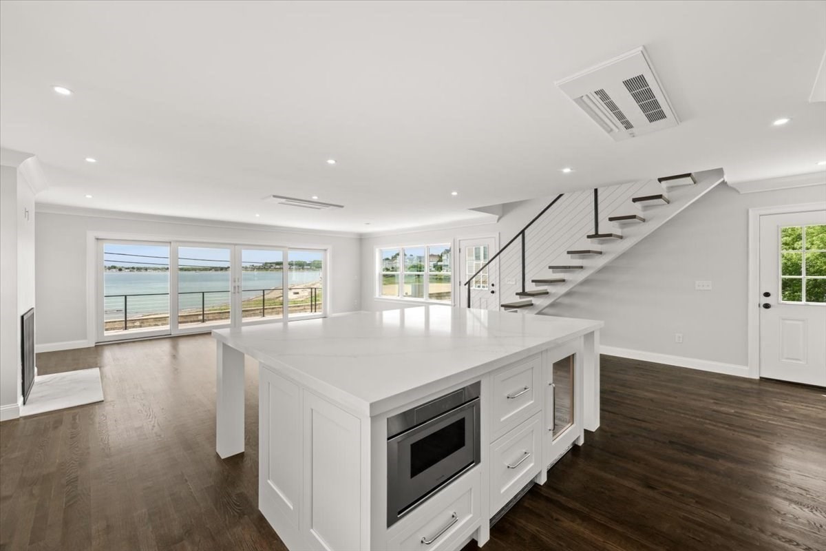 153 Edgewater Drive
