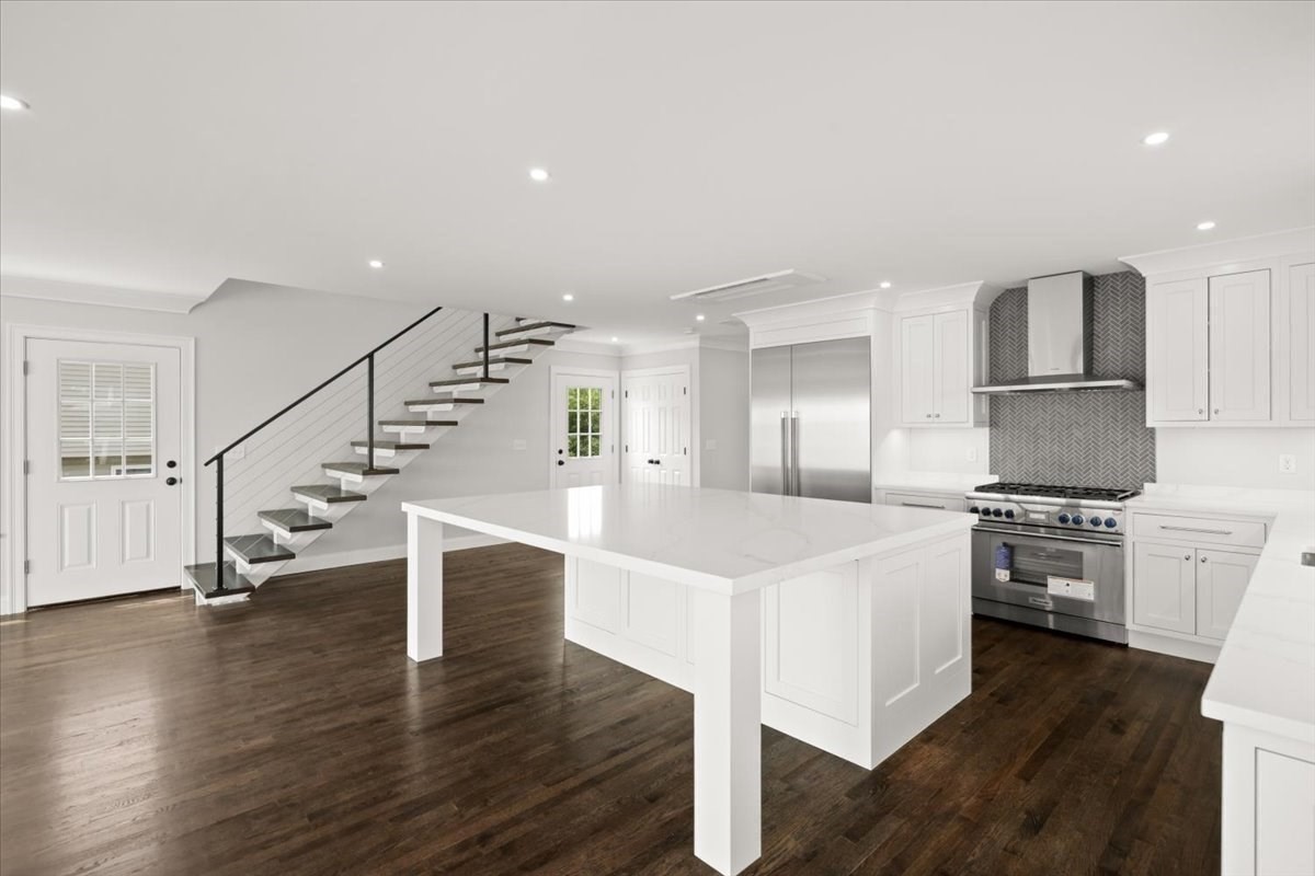 153 Edgewater Drive