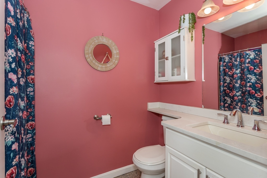 35 Desmoines Rd # 503