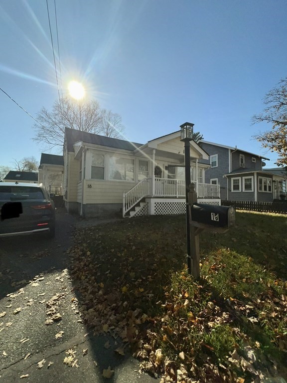 18 Vesey Rd