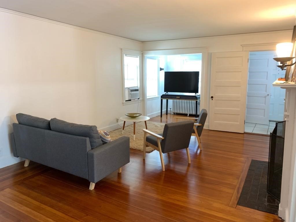 112 Fuller St # 1