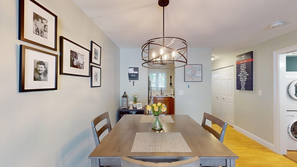 2 Adam St # 2