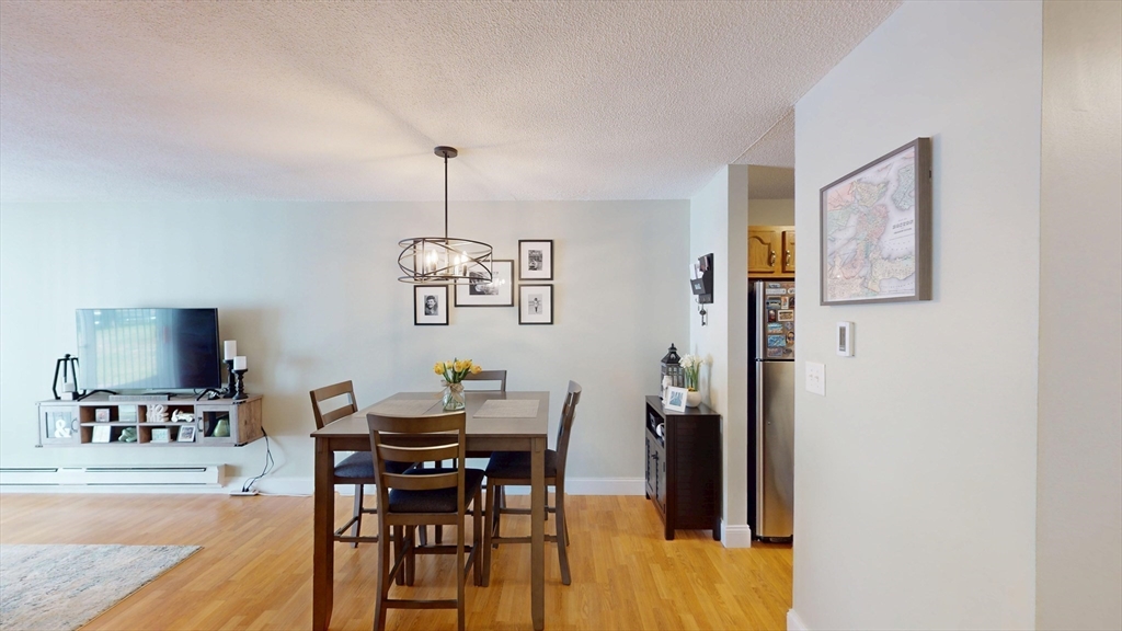 2 Adam St # 2