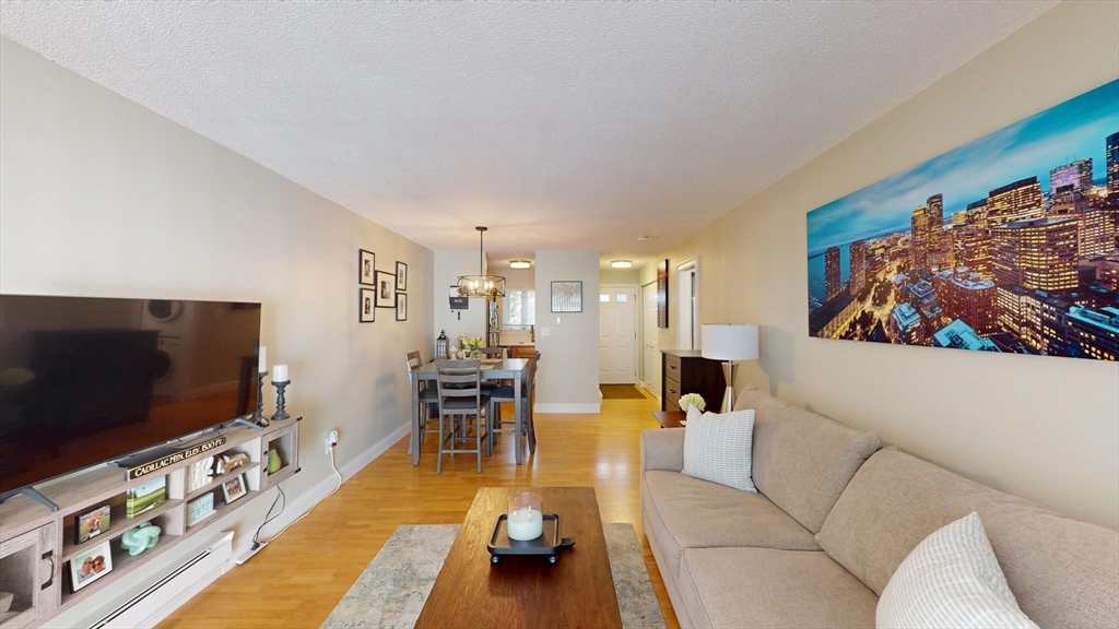 2 Adam St # 2