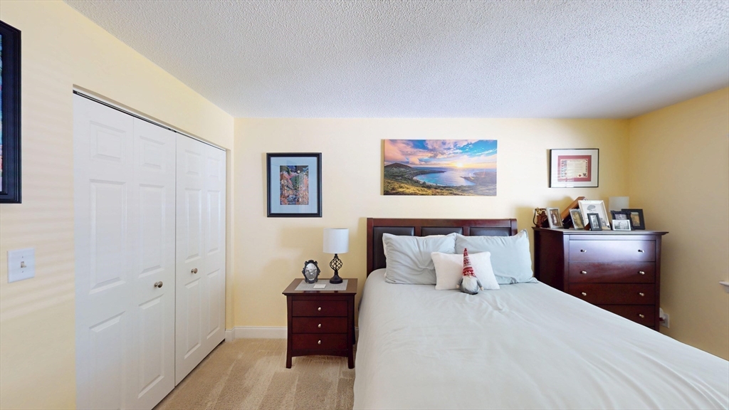 2 Adam St # 2