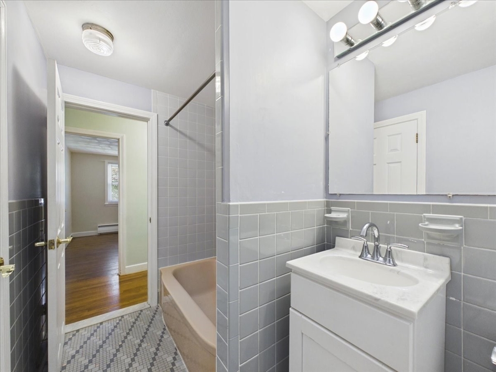 121 Prospect St
