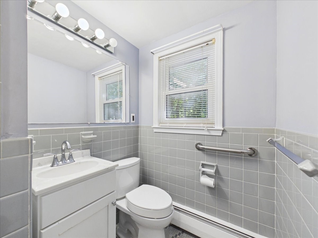 121 Prospect St