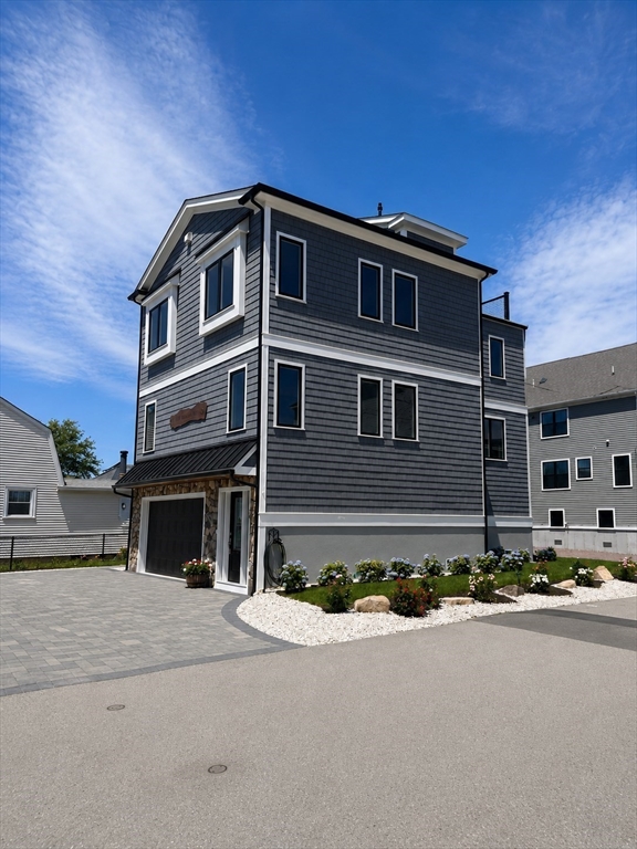 84 Post Island Road