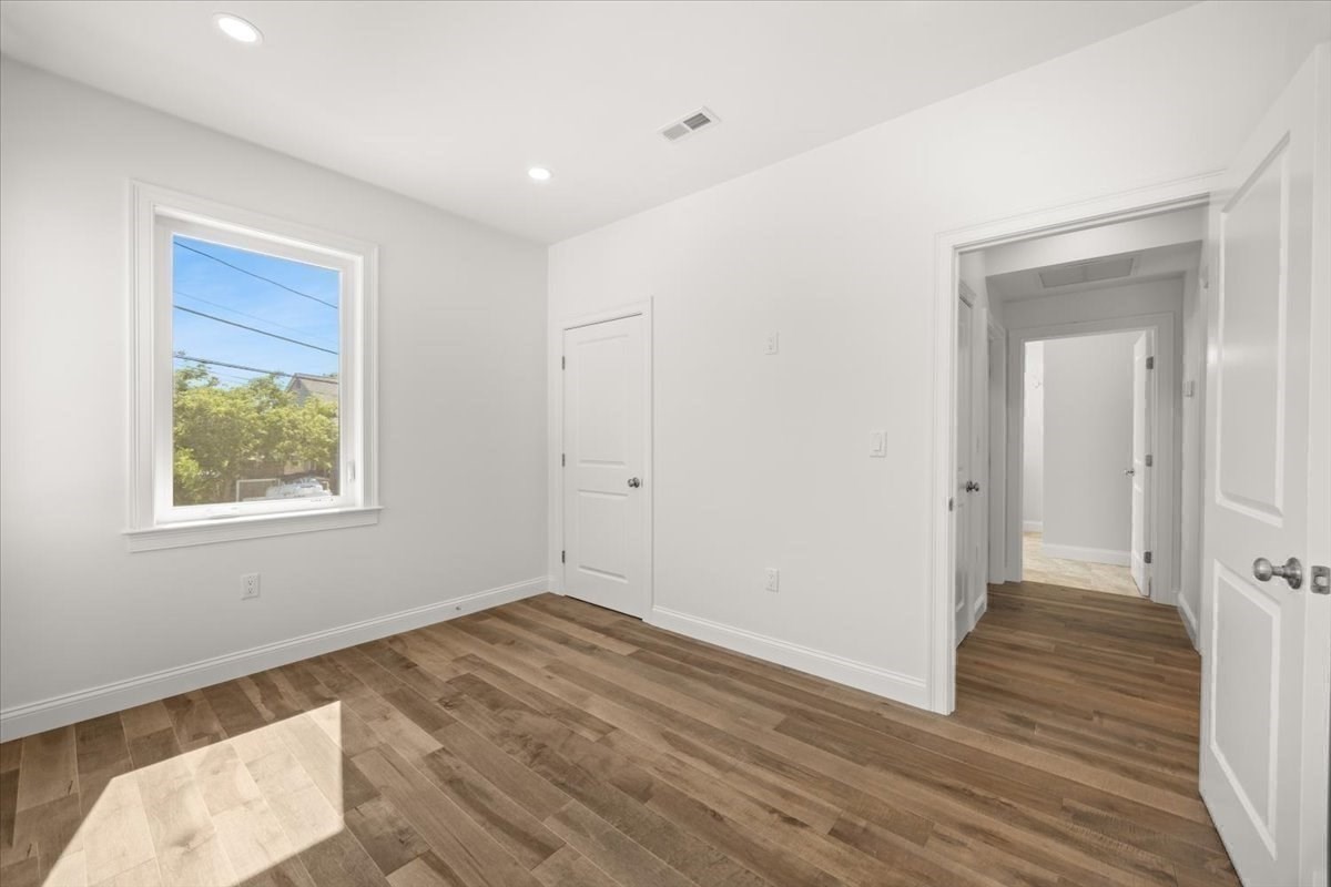 84 Post Island Road