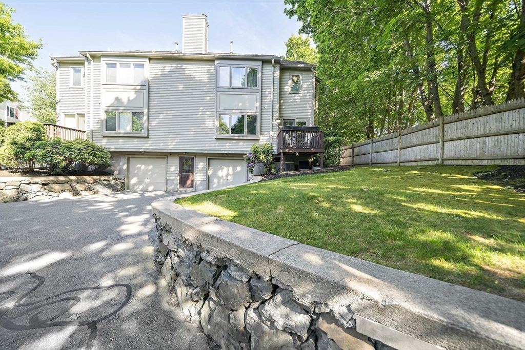 36 Maple St # 36