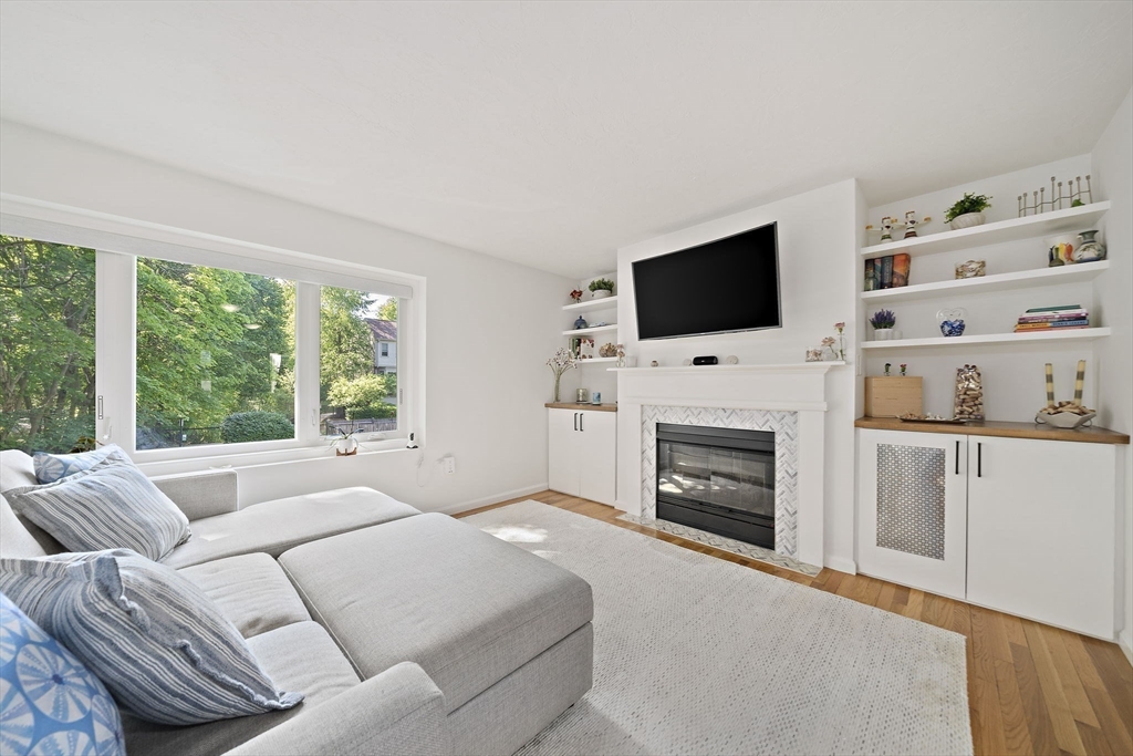 36 Maple St # 36
