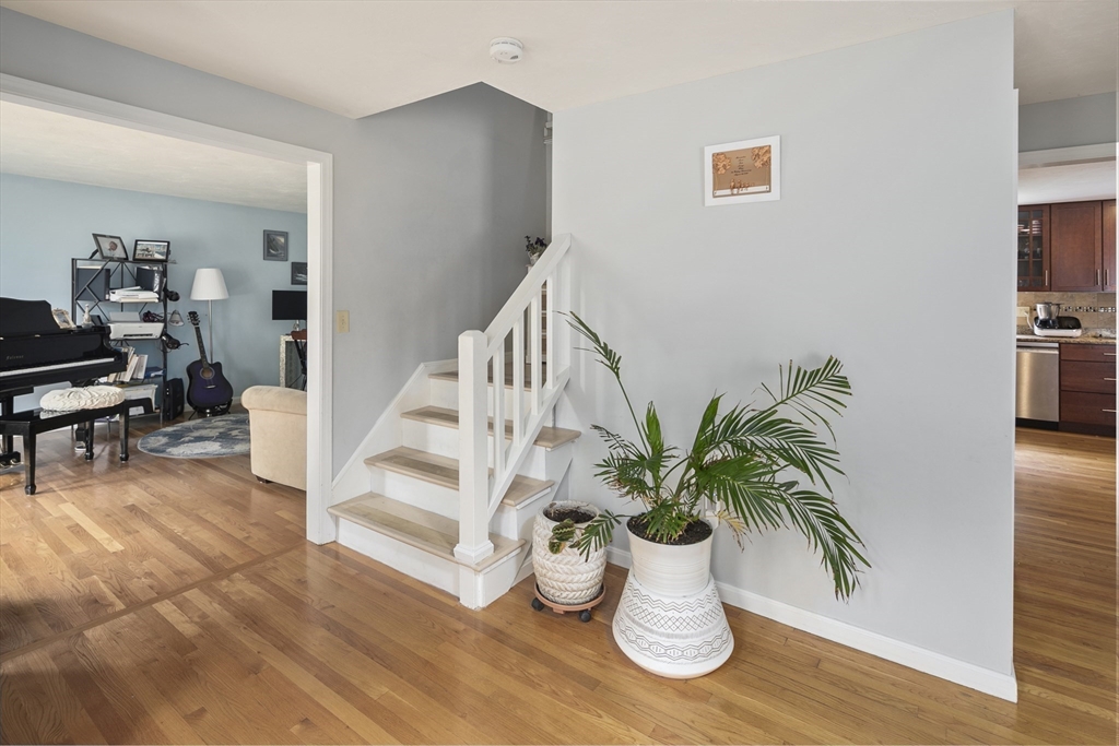 15 Juniper Road