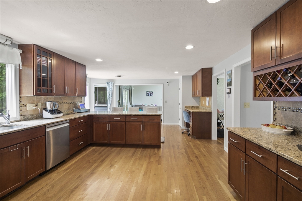 15 Juniper Road