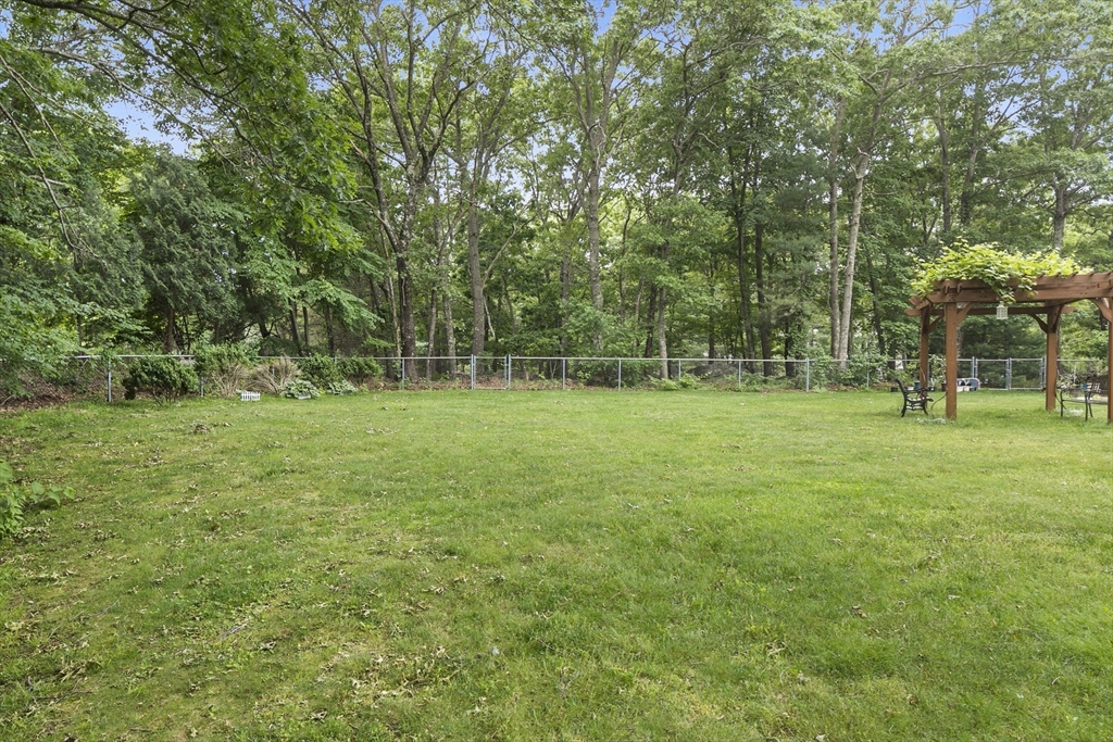 15 Juniper Road