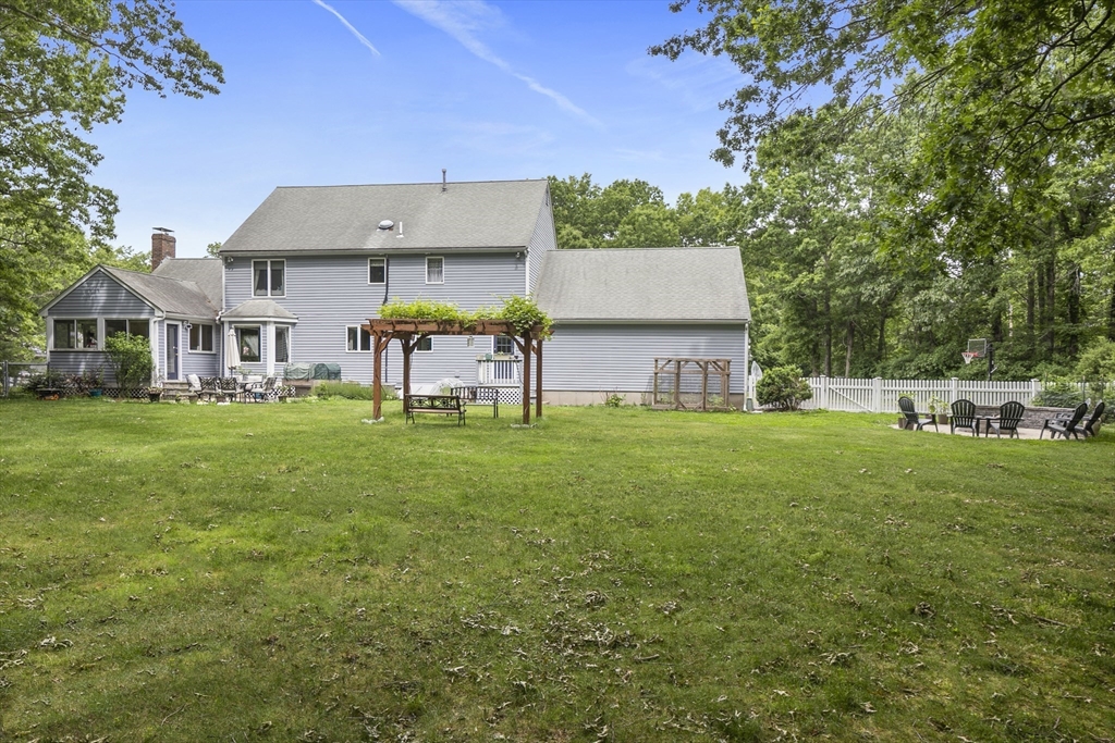 15 Juniper Road