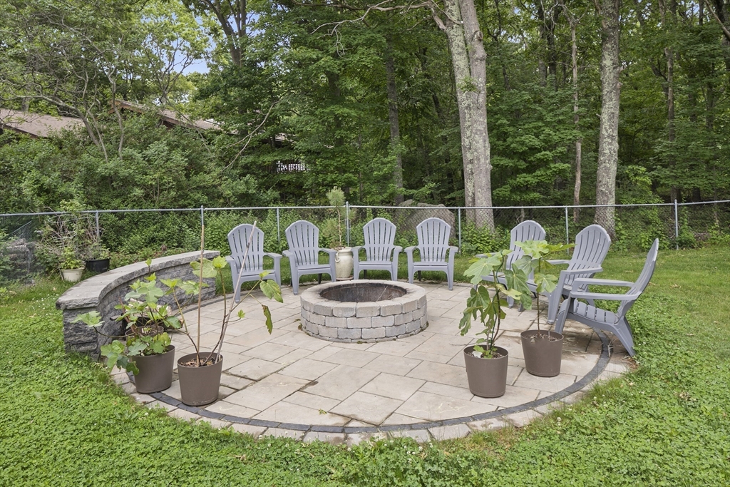 15 Juniper Road