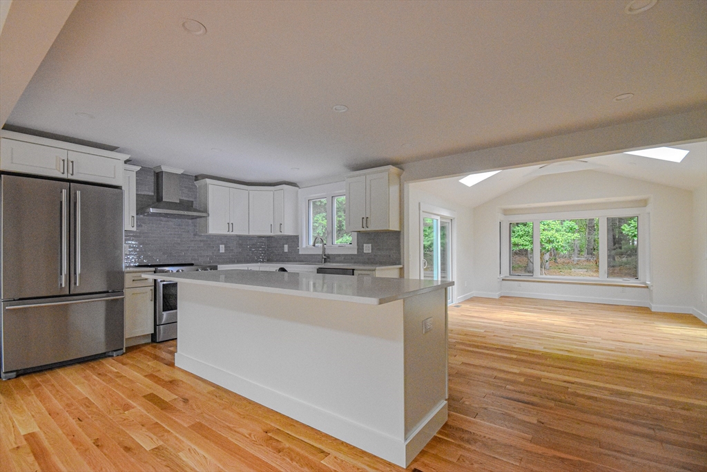 41 Kenneth St