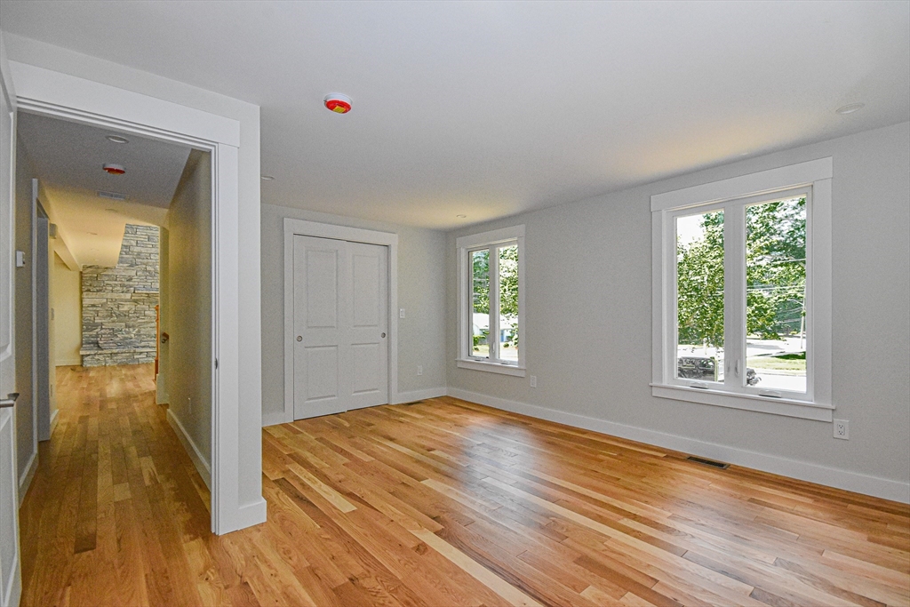 41 Kenneth St