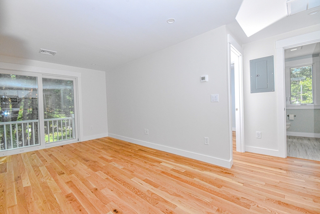 41 Kenneth St