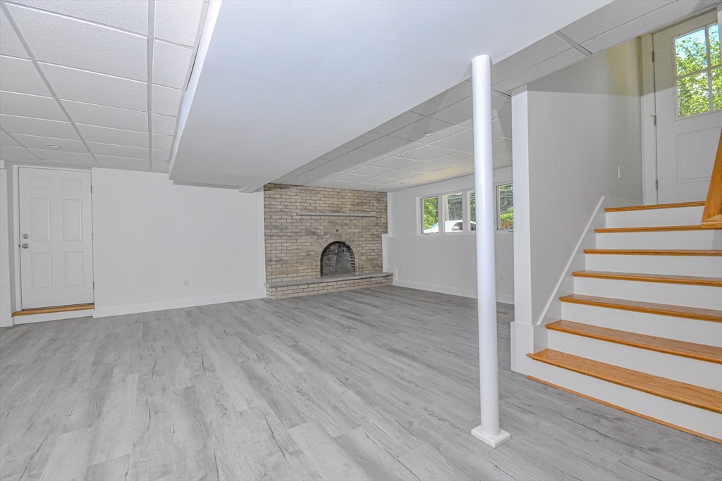 41 Kenneth St