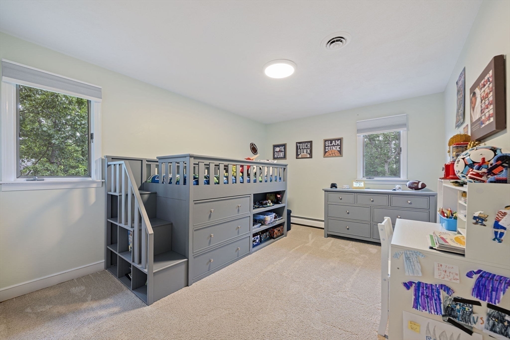 42 Eisenhower Dr