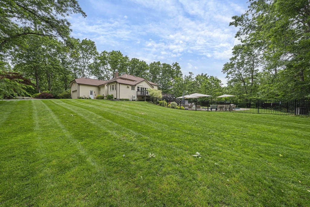 42 Eisenhower Dr