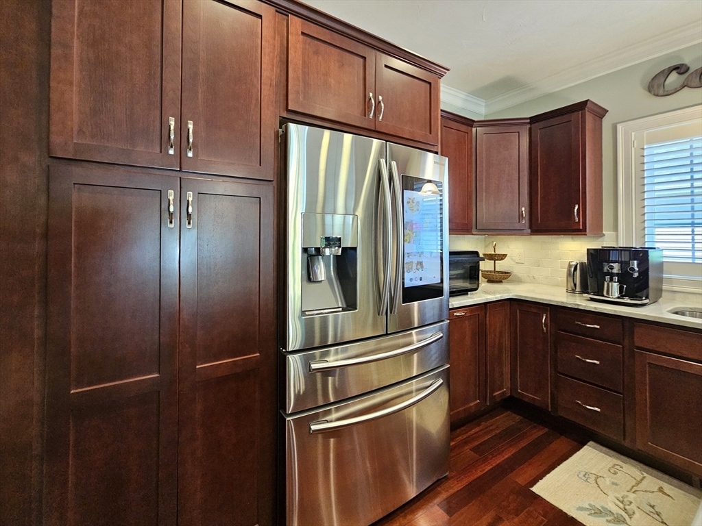 107 Winterberry Lane