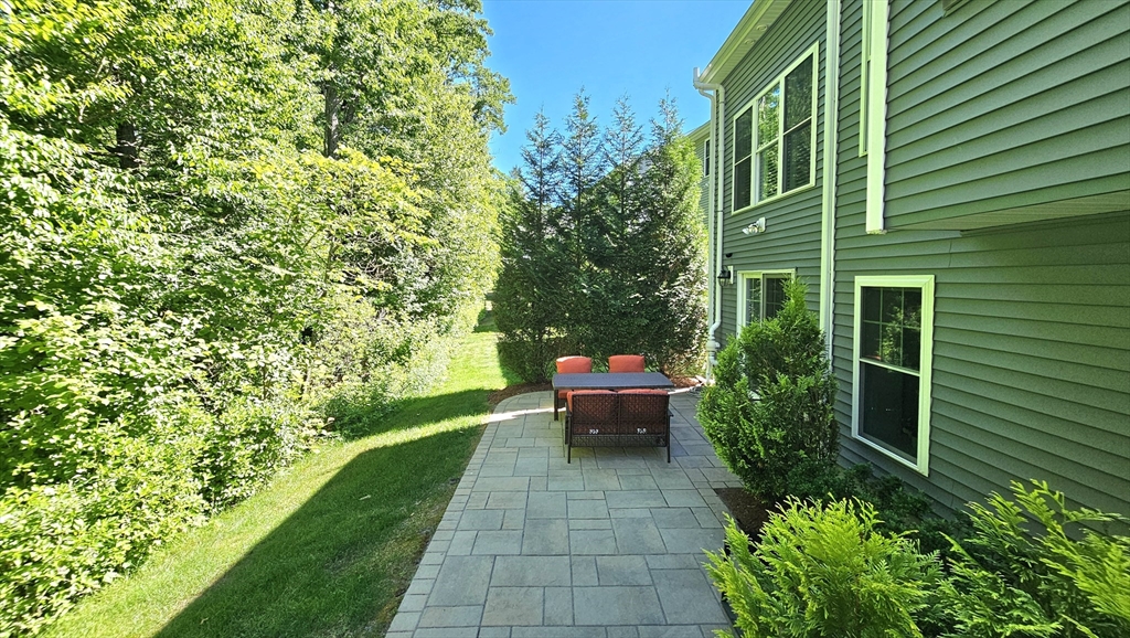 107 Winterberry Lane