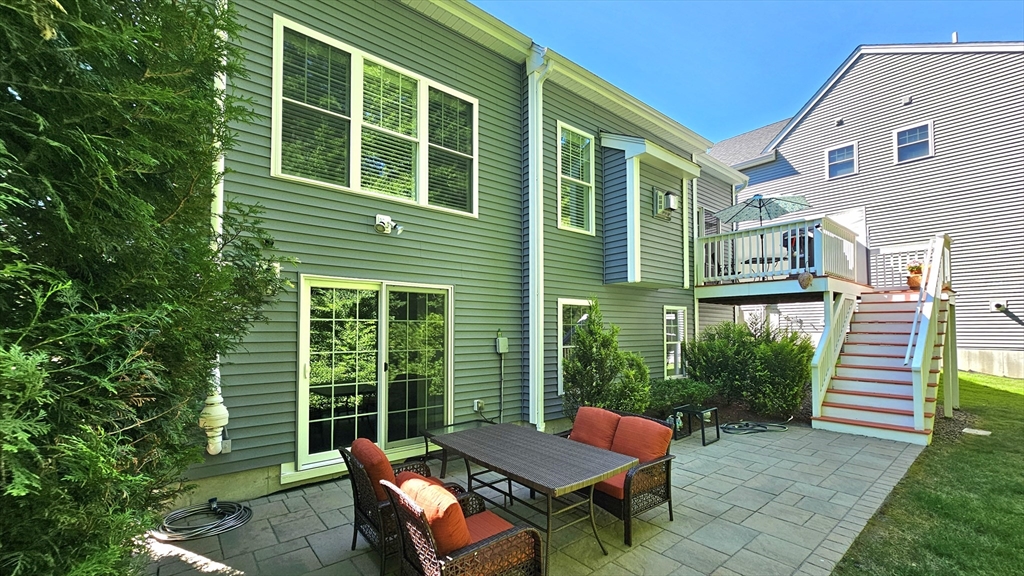 107 Winterberry Lane