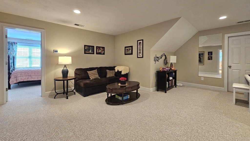 107 Winterberry Lane