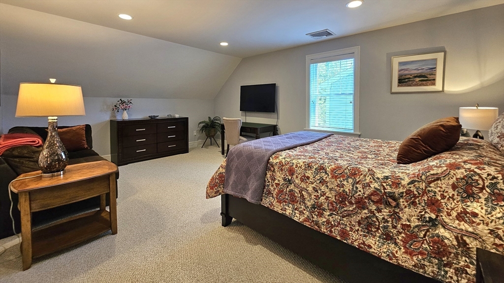 107 Winterberry Lane
