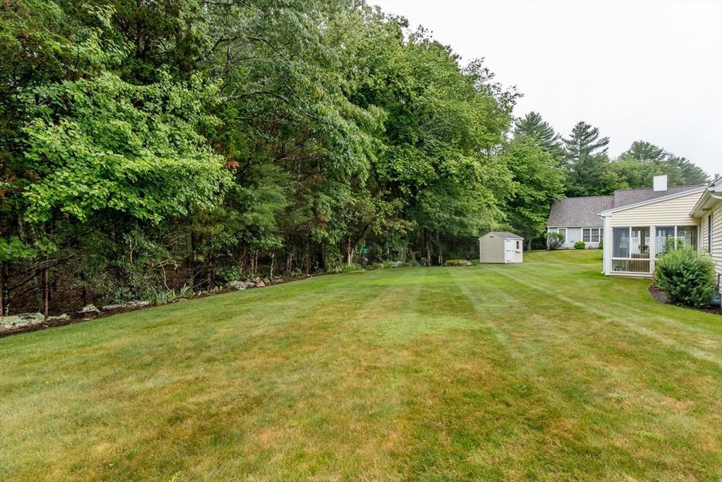 83 Kathleen Grant Rd