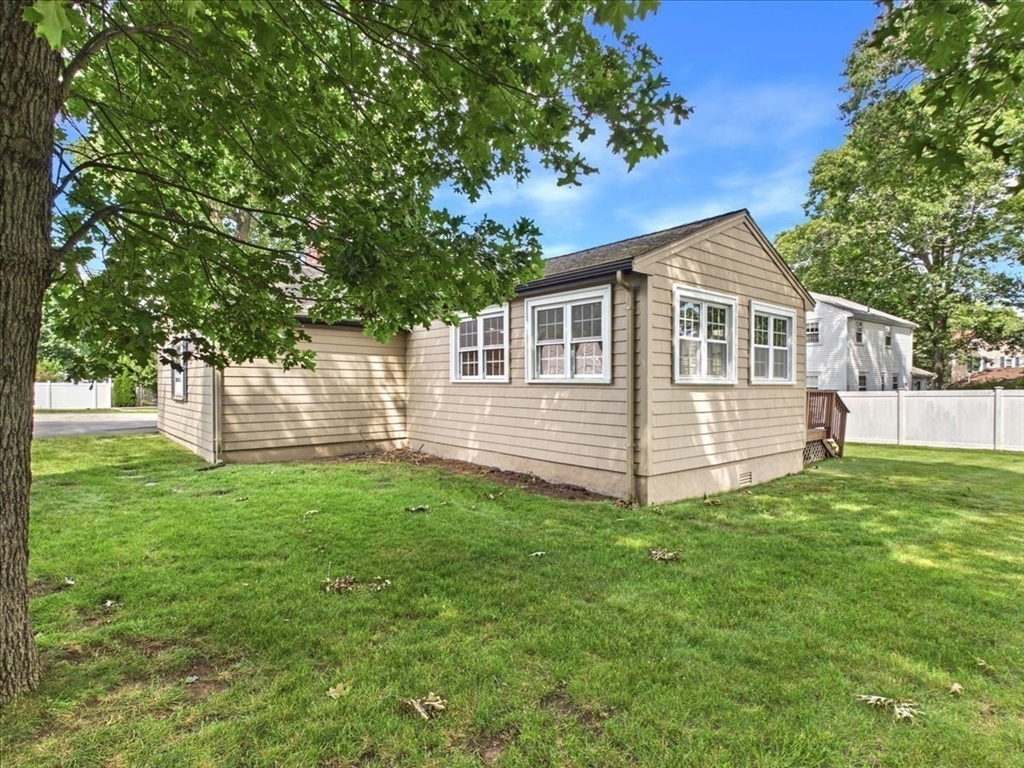 4 Anna Drive