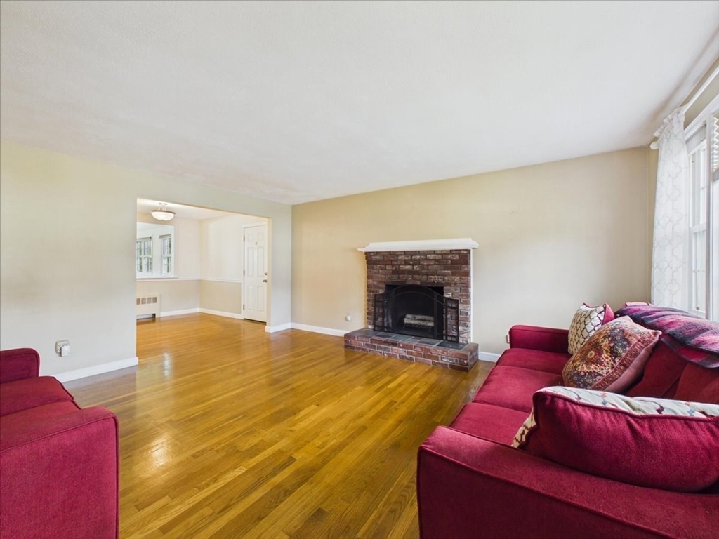 4 Anna Drive