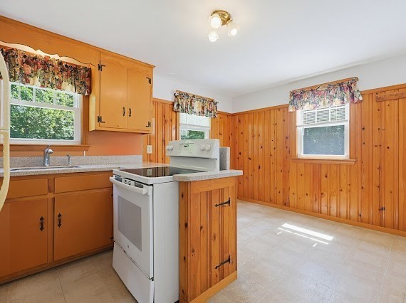 100 Atkinson Ave