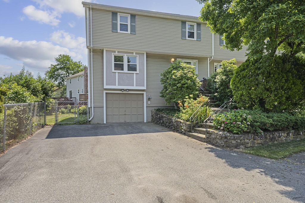 12 Pearl St # 12