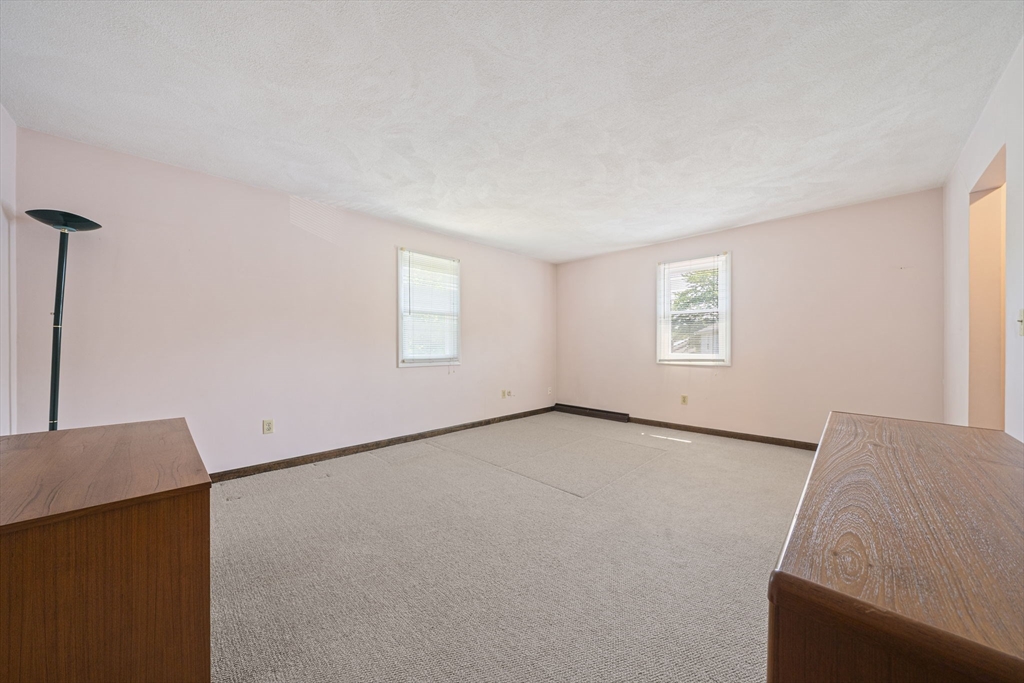 12 Pearl St # 12