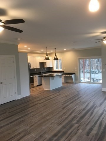 847 Washington Street # 2 Unit: TH-2