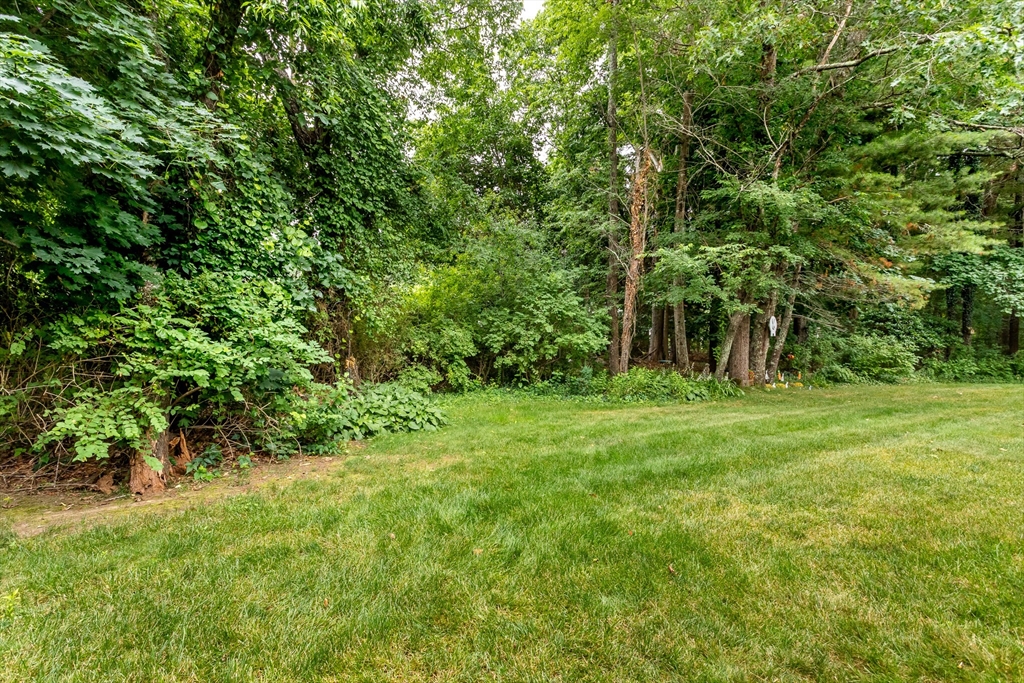 489 Turnpike St # 2 Unit: 7-2