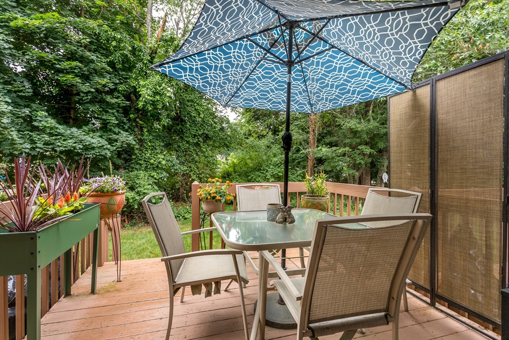 489 Turnpike St # 2 Unit: 7-2