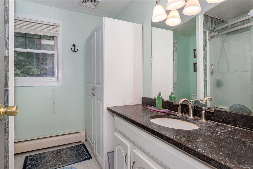 489 Turnpike St # 2 Unit: 7-2