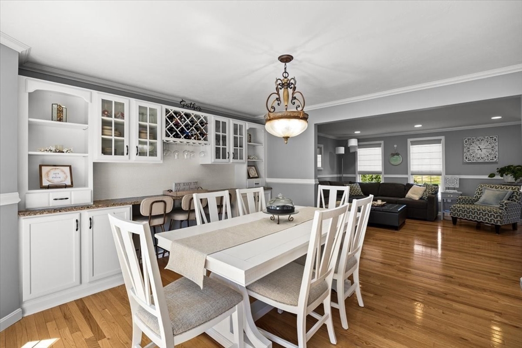 112 Village Gate Dr