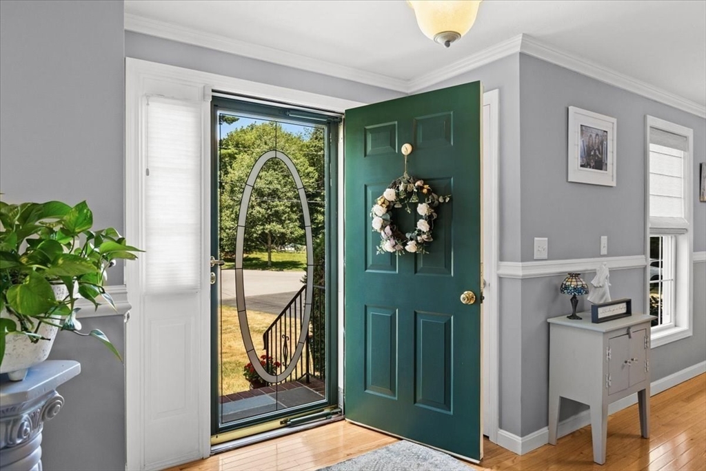 112 Village Gate Dr