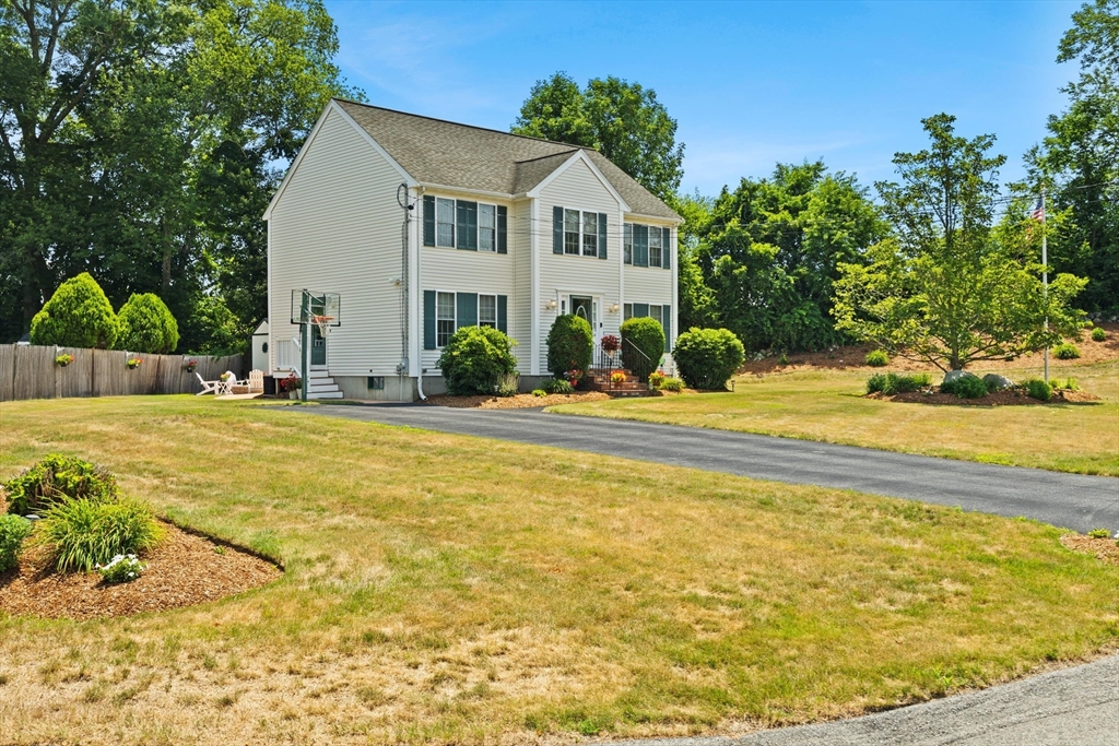 112 Village Gate Dr