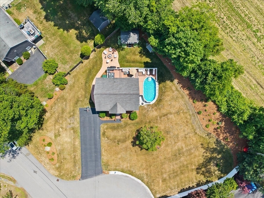 112 Village Gate Dr
