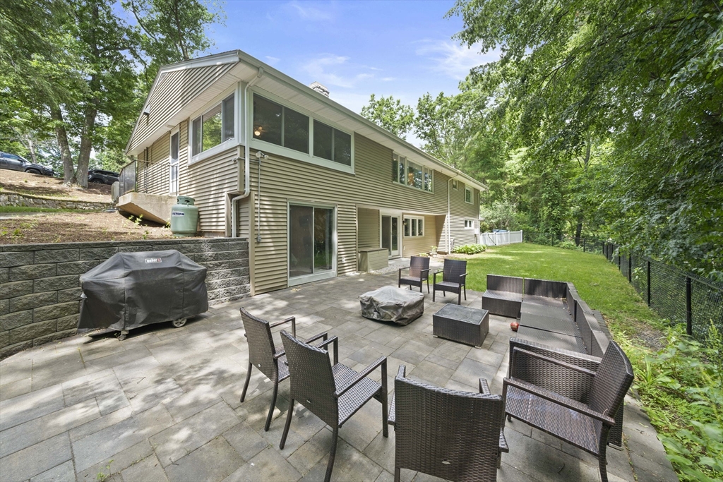 41 Algonquin Rd