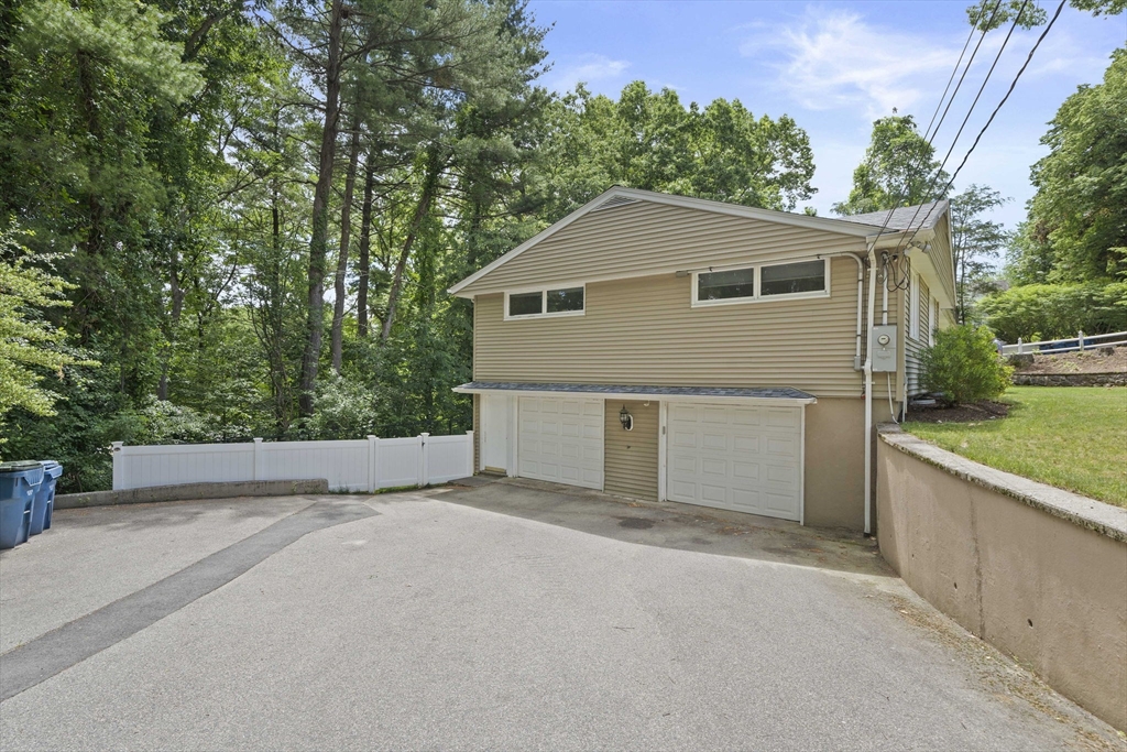 41 Algonquin Rd
