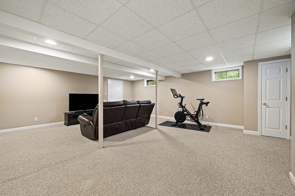 18 Mulberry Ln