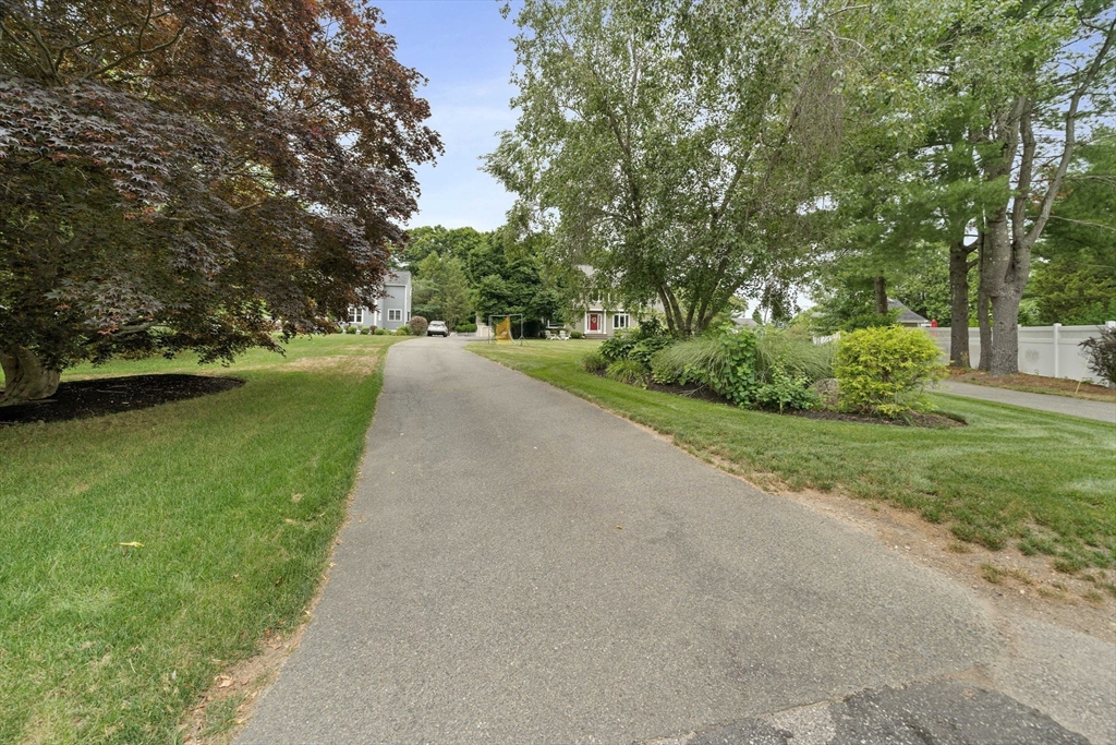 18 Mulberry Ln