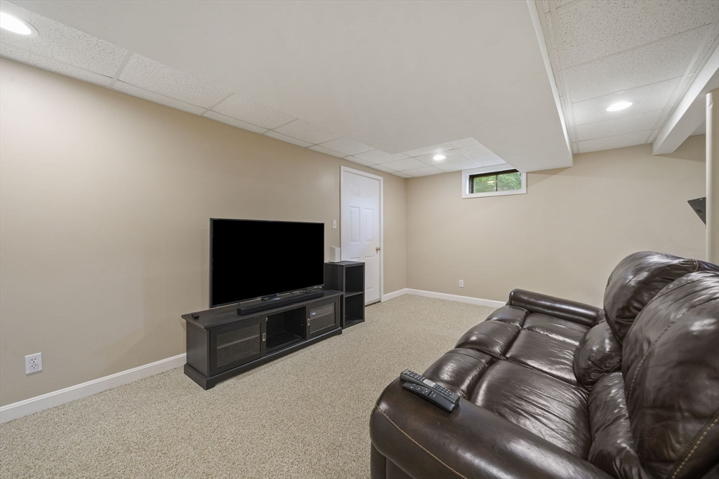 18 Mulberry Ln